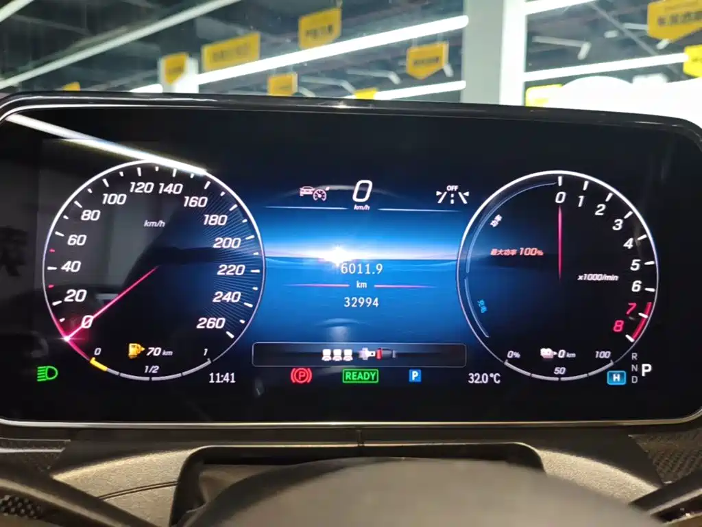 Mercedes-Benz C-Class New Energy — миниатюра 12