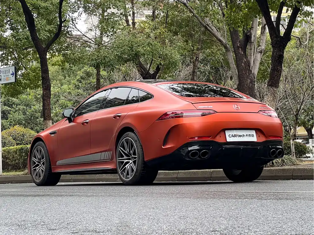 MERCEDES-BENZ AMG GT