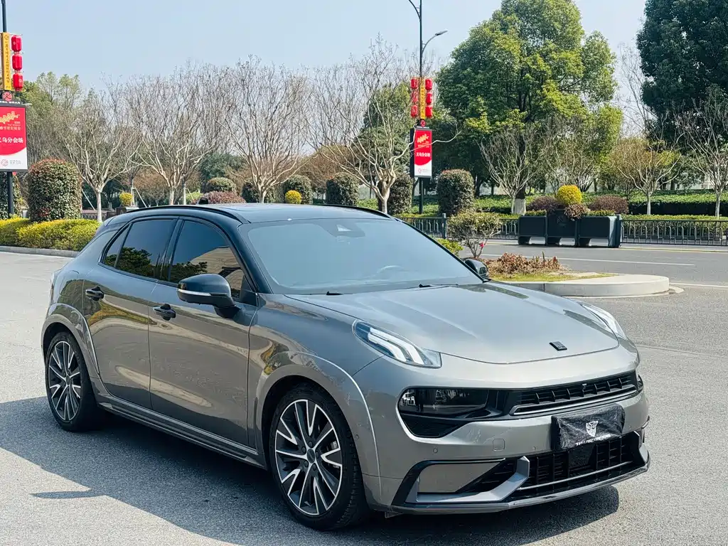 Lynk & Co 02 Hatchback 2022