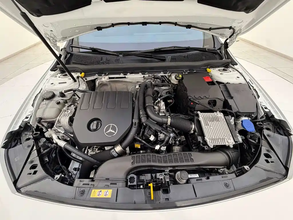 Mercedes-Benz A-Class — миниатюра 12