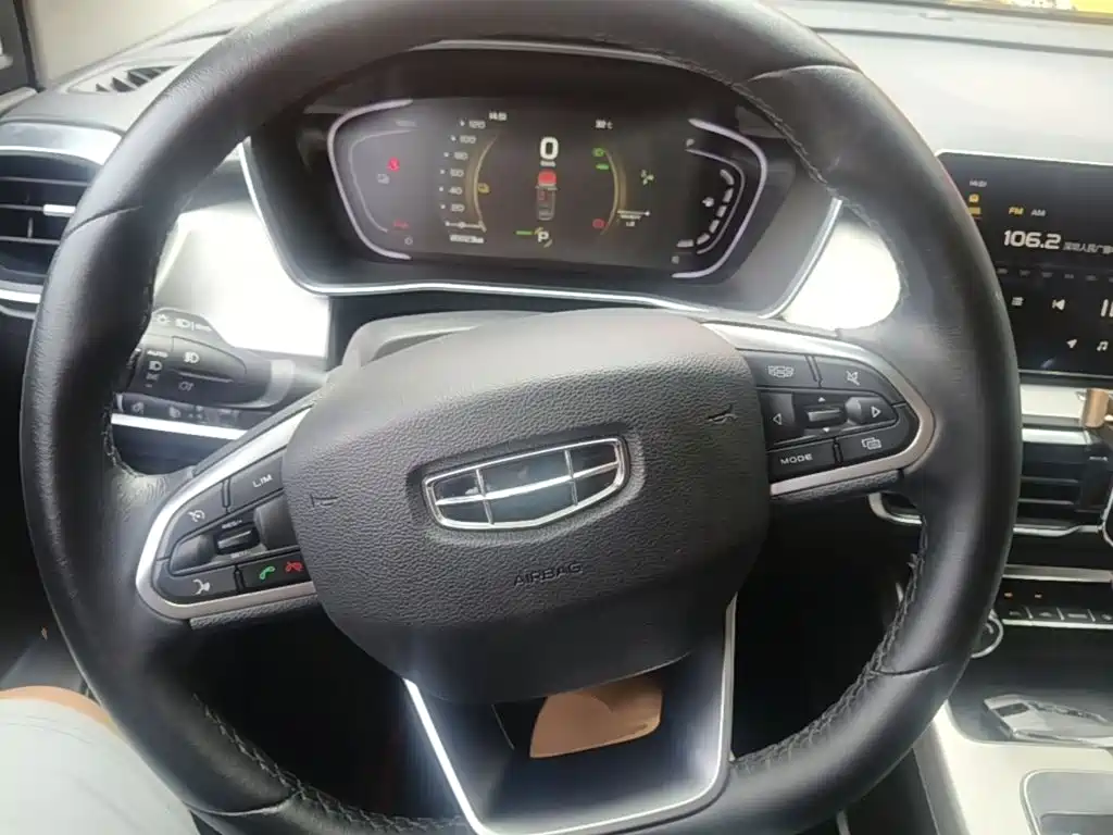 Geely Binyue NEV — миниатюра 11