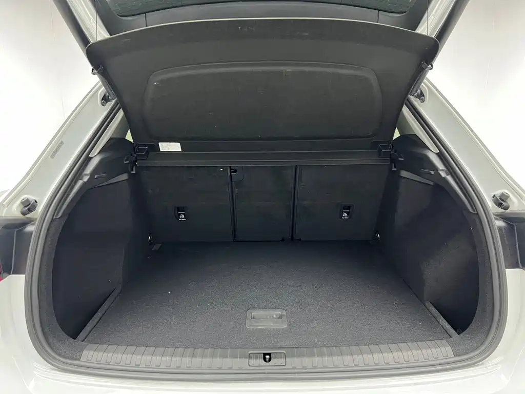 Audi Q3 — миниатюра 9