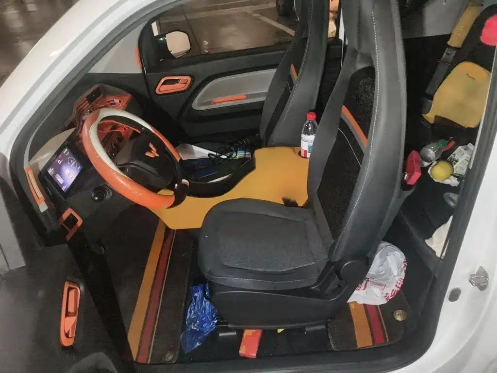 Wuling MINIEV — миниатюра 8