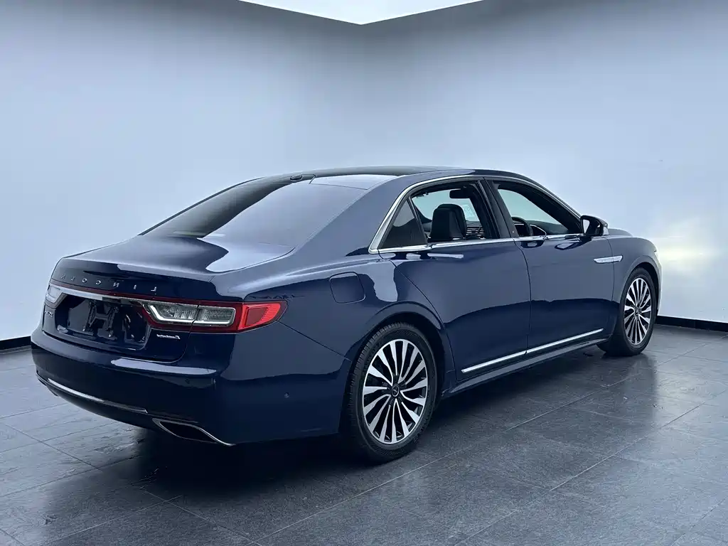 Lincoln Continental — миниатюра 4