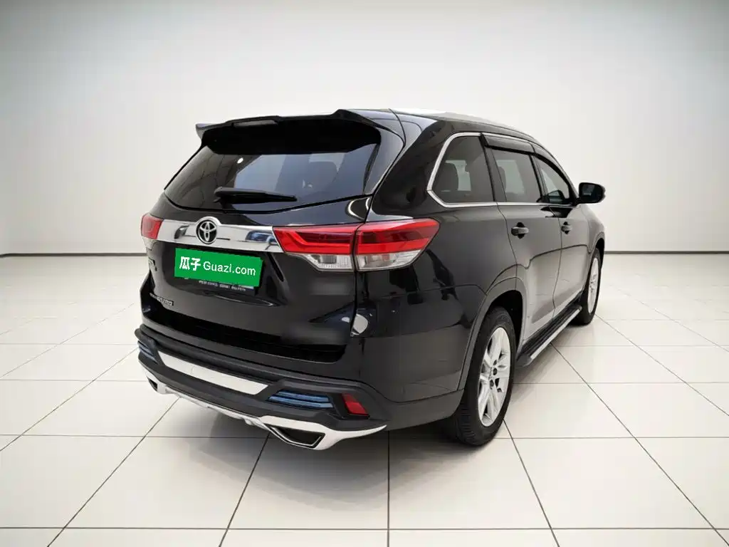 Toyota Highlander — миниатюра 6