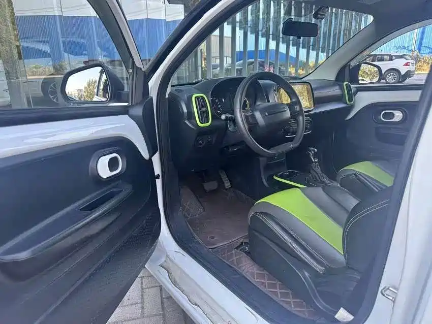 Roewe Clever — миниатюра 3
