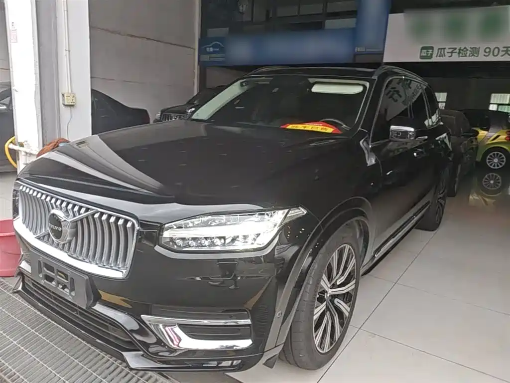 Купить Volvo XC90