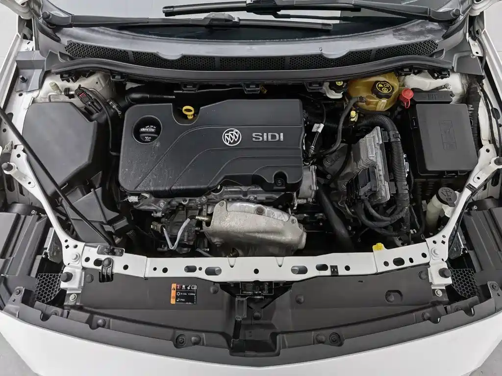 Buick Verano — миниатюра 6