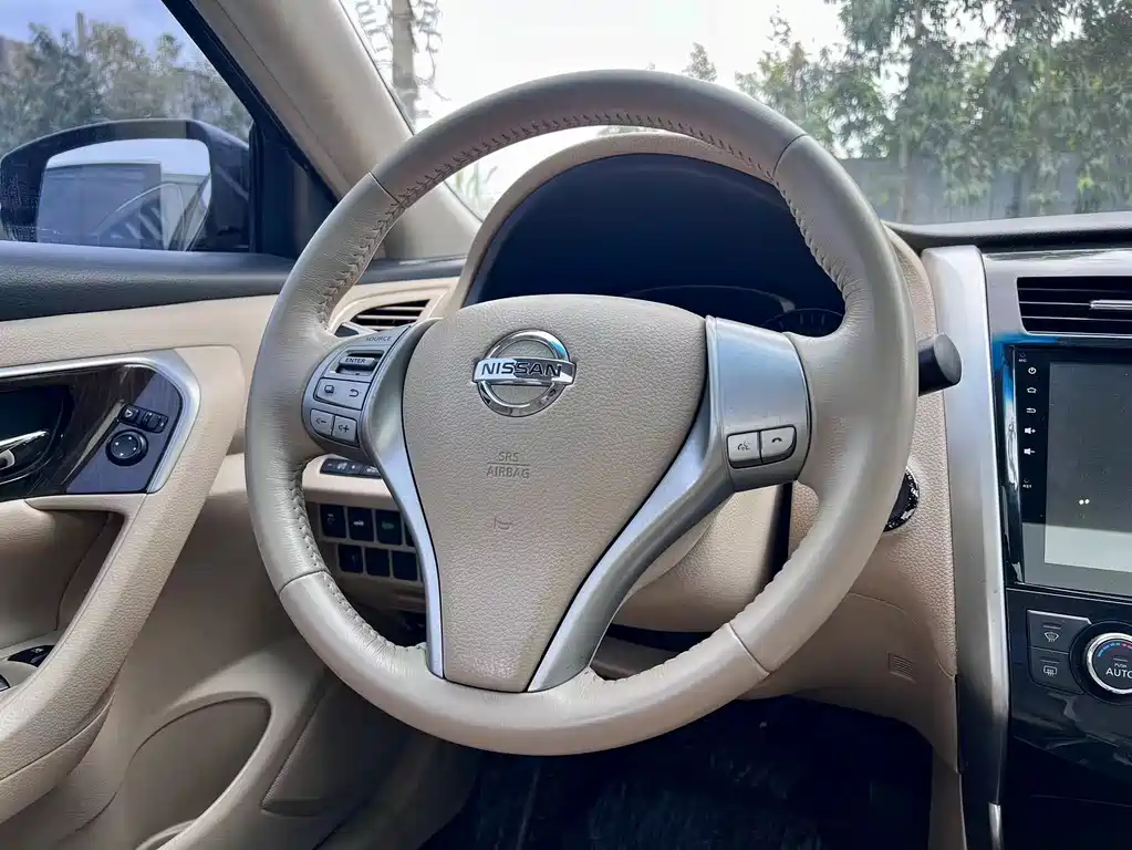 Nissan Teana — миниатюра 12