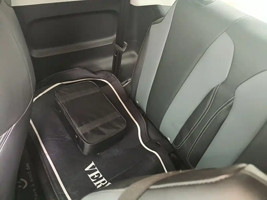 Roewe Clever — миниатюра 17