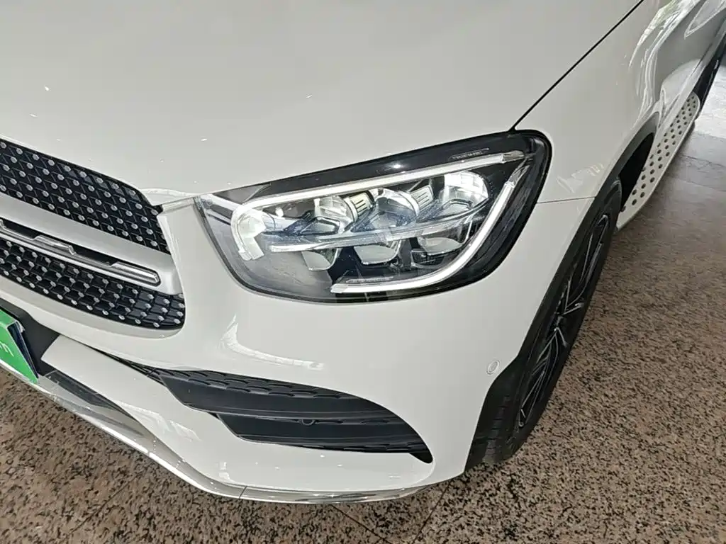 Mercedes-Benz GLC — миниатюра 24