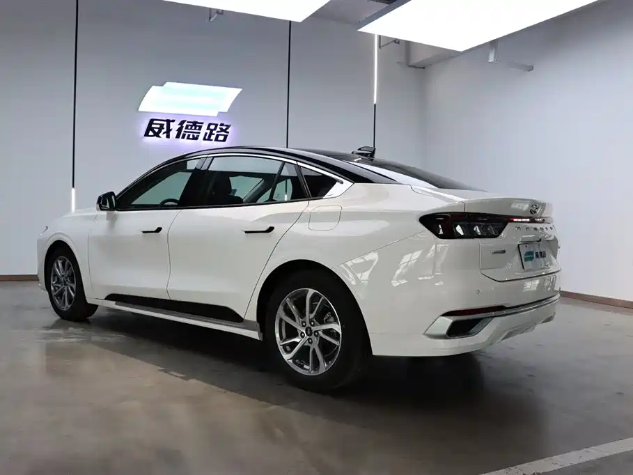 Ford Mondeo 2023 EcoBoost 245 Luxury