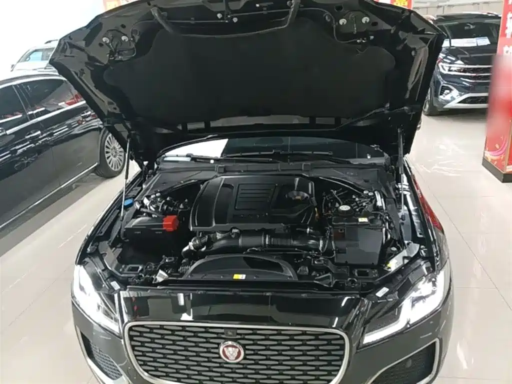 Jaguar XFL — фотографии объявления, Фото 20