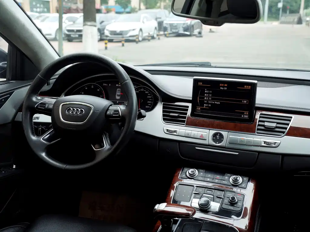 Audi A8 2012 A8L 50 TFSI quattro Luxury