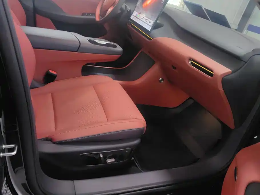 Hongqi Hongqi Tiangong 05 — миниатюра 8