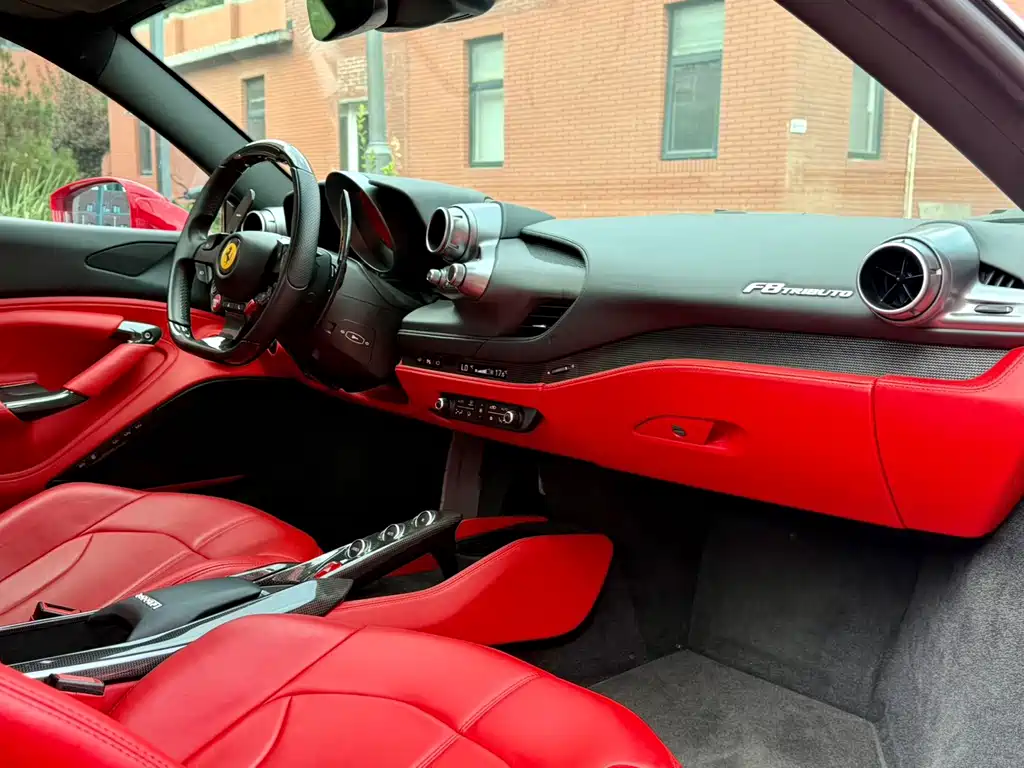 Ferrari F8 — миниатюра 16