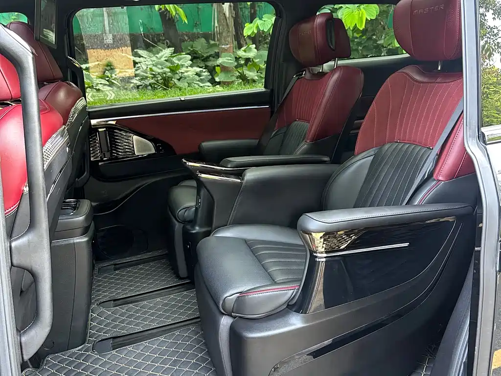 GAC Motor Trumpchi M8 — миниатюра 11