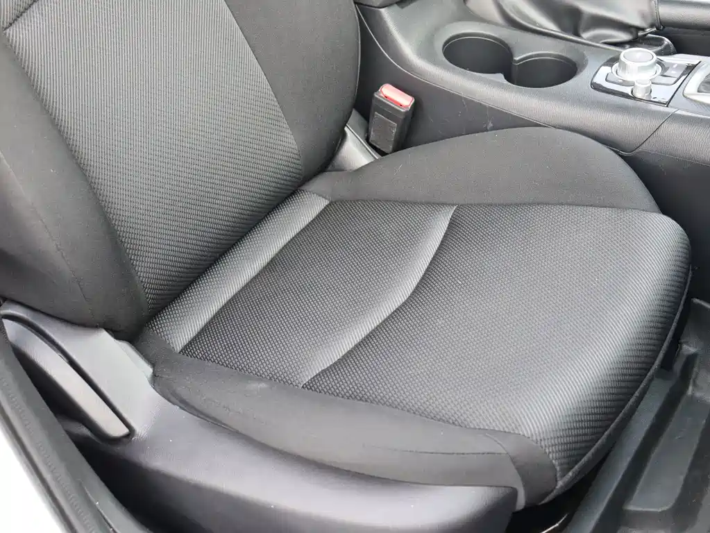 Mazda 3 Axela — миниатюра 16