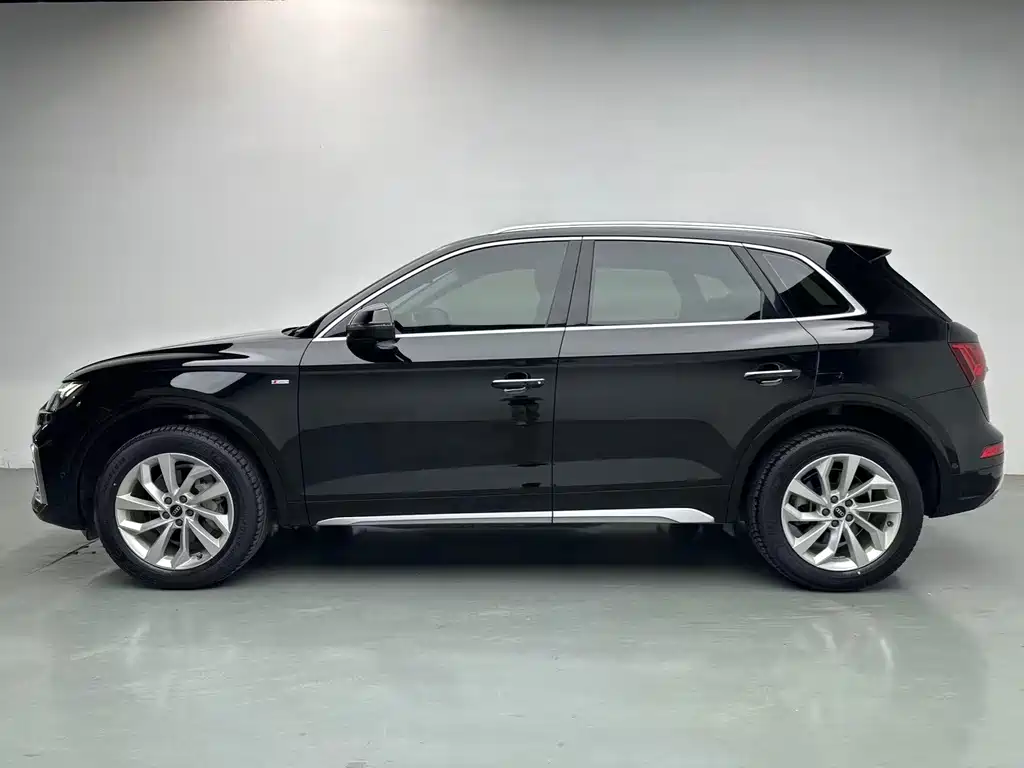 Audi Q5L — миниатюра 3