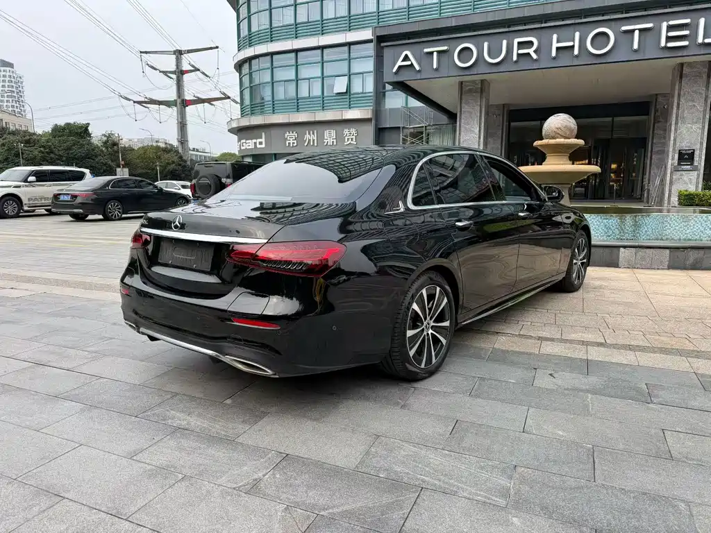 Mercedes-Benz E-Class New Energy — миниатюра 9