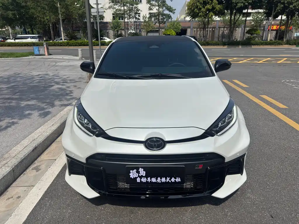 Toyota GR YARIS 2026 GR
