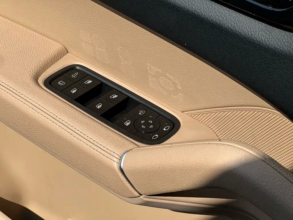 PORSCHE CAYENNE NEW ENERGY