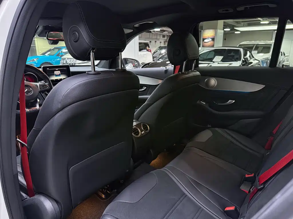 Mercedes-Benz GLC AMG — миниатюра 20