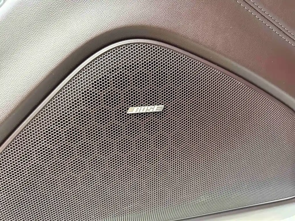 Porsche Panamera — миниатюра 12