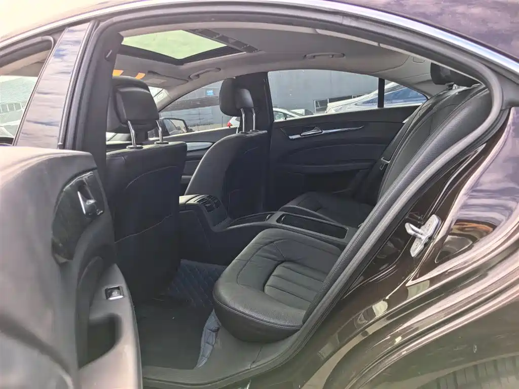 Mercedes-Benz CLS 2012 CLS 300 CGI