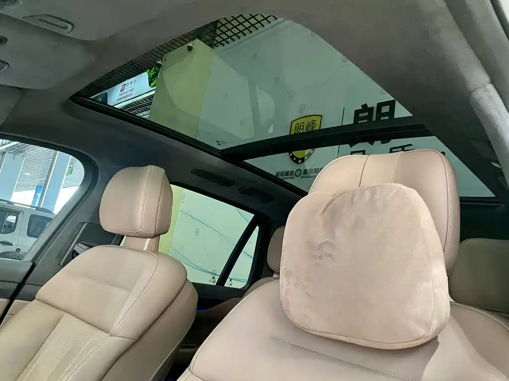 NIO ES8 — фотографии объявления, Фото 15