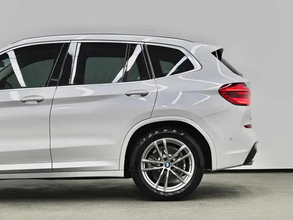 BMW X3 — миниатюра 22