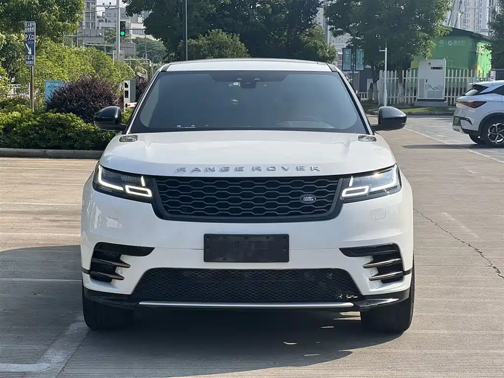 Купить Land Rover Velar