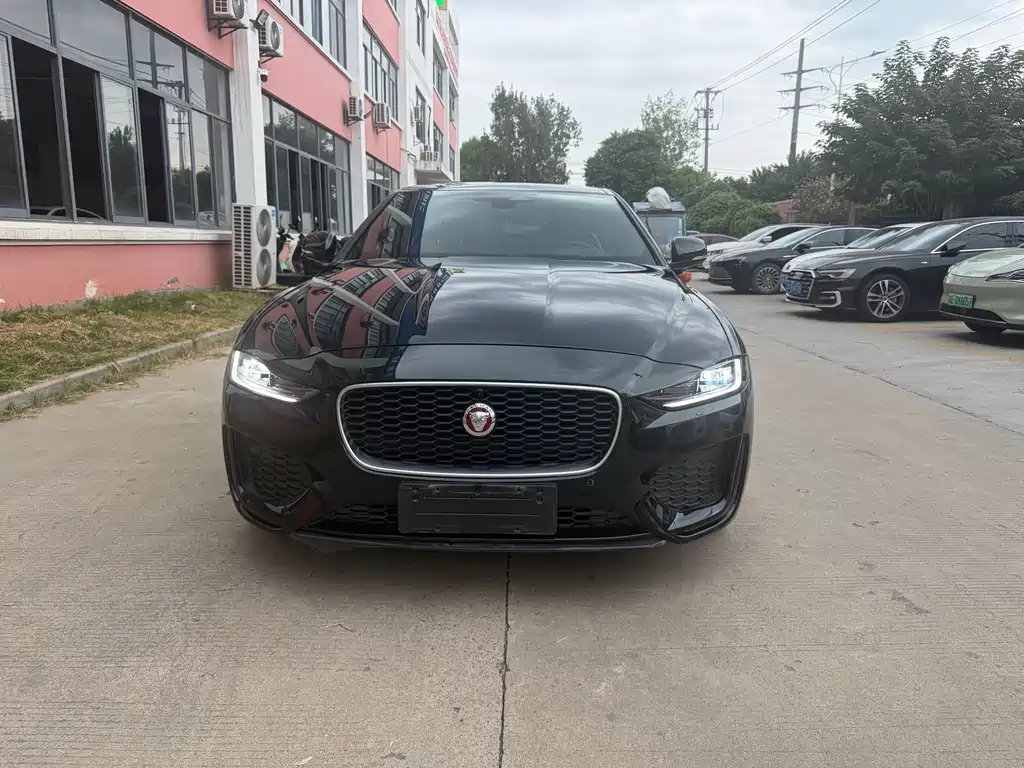 Jaguar XEL