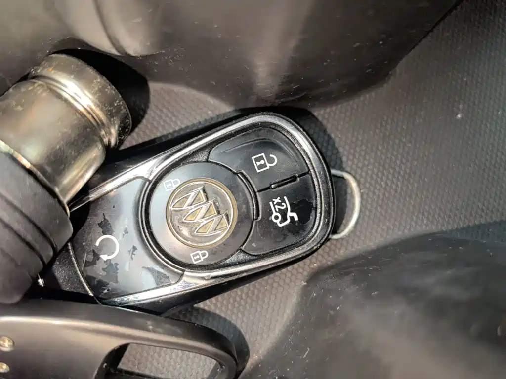 Buick Verano — миниатюра 9