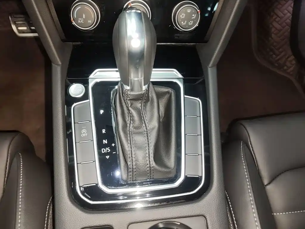 Volkswagen Magotan — миниатюра 14