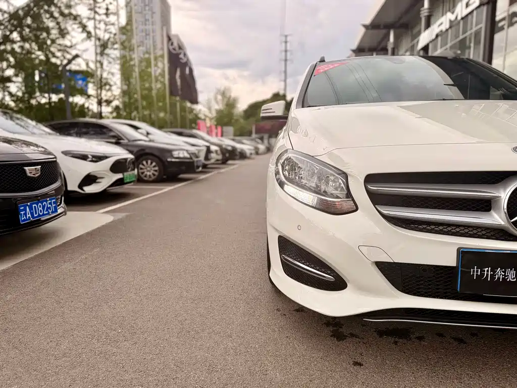 Mercedes-Benz B-Class B 2016 B 200