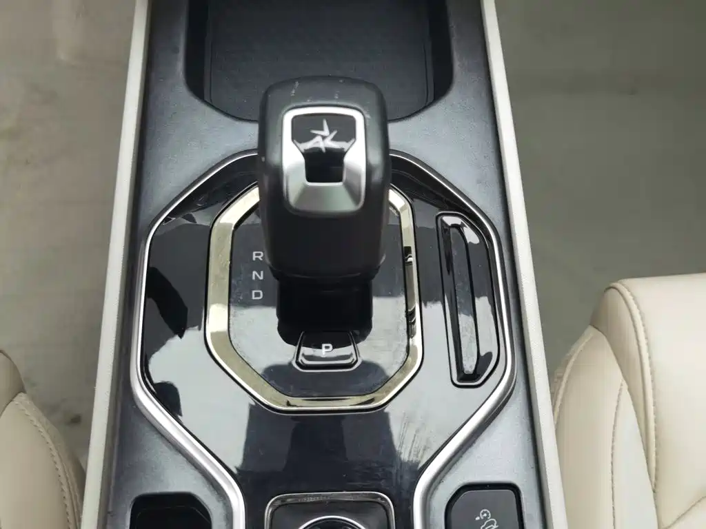Geely Icon — миниатюра 13