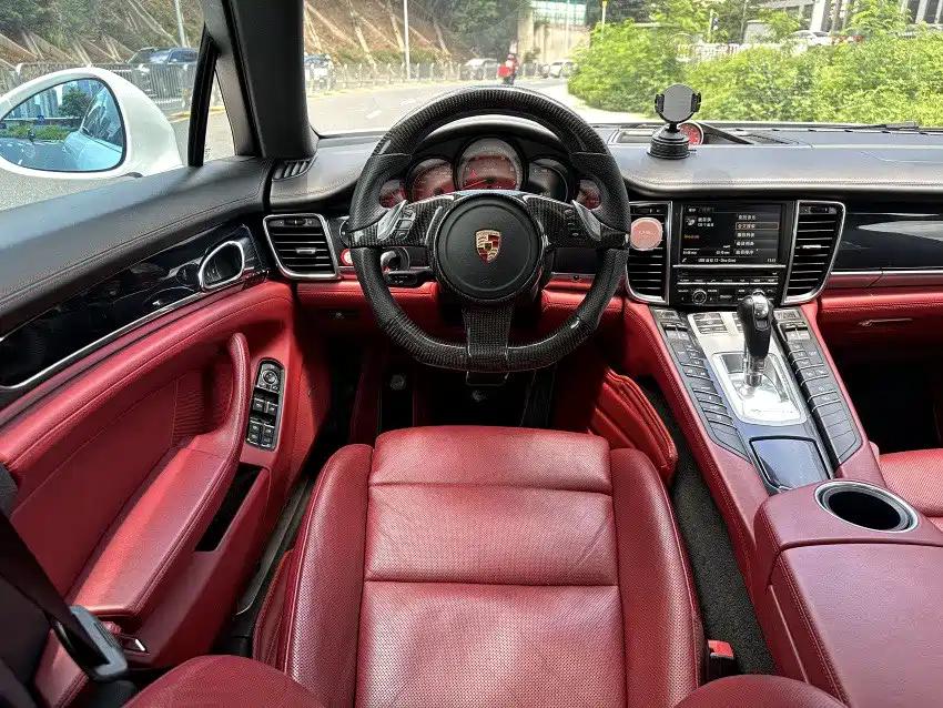 Porsche Panamera — миниатюра 9