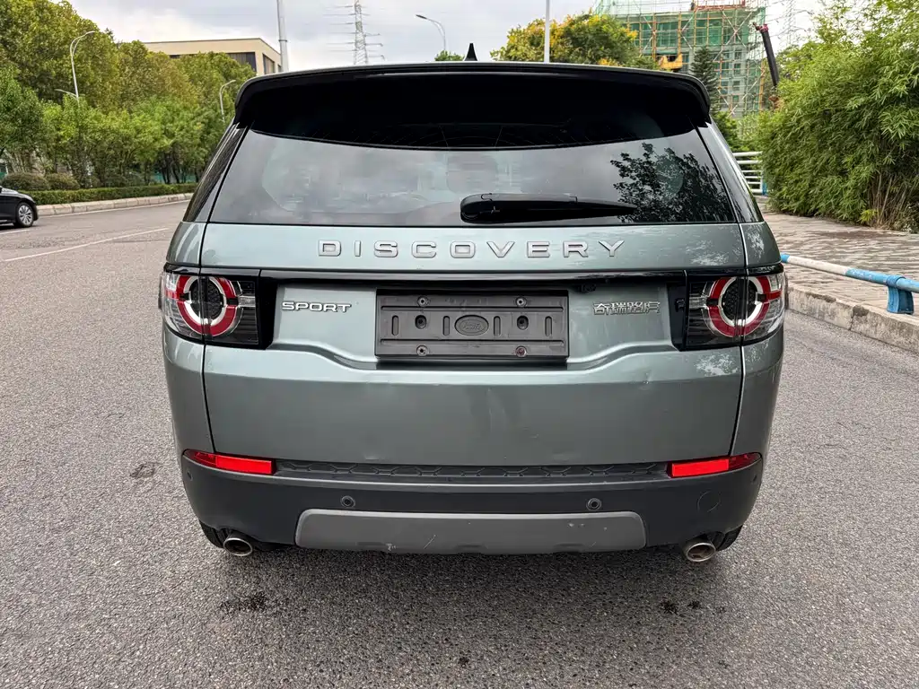 Land Rover Discovery Sport — миниатюра 8