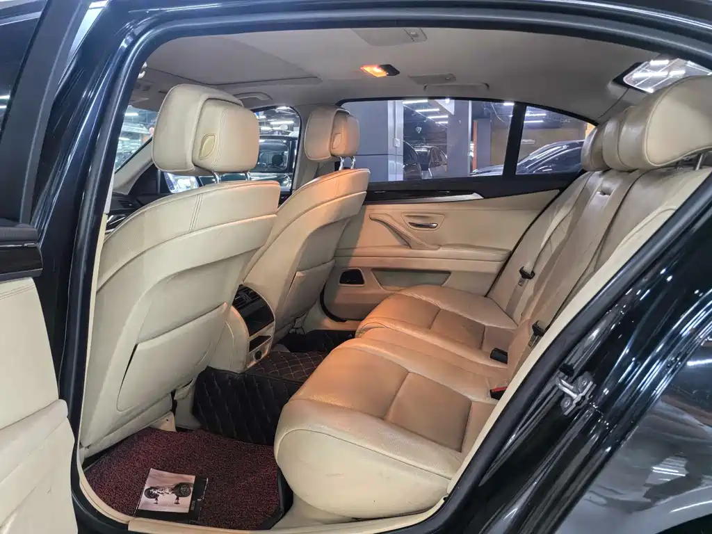 BMW 5 Series 5 2013 530Li Lead