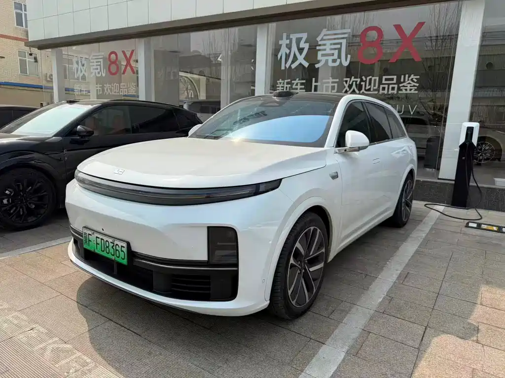 Li Auto Li L7 2024