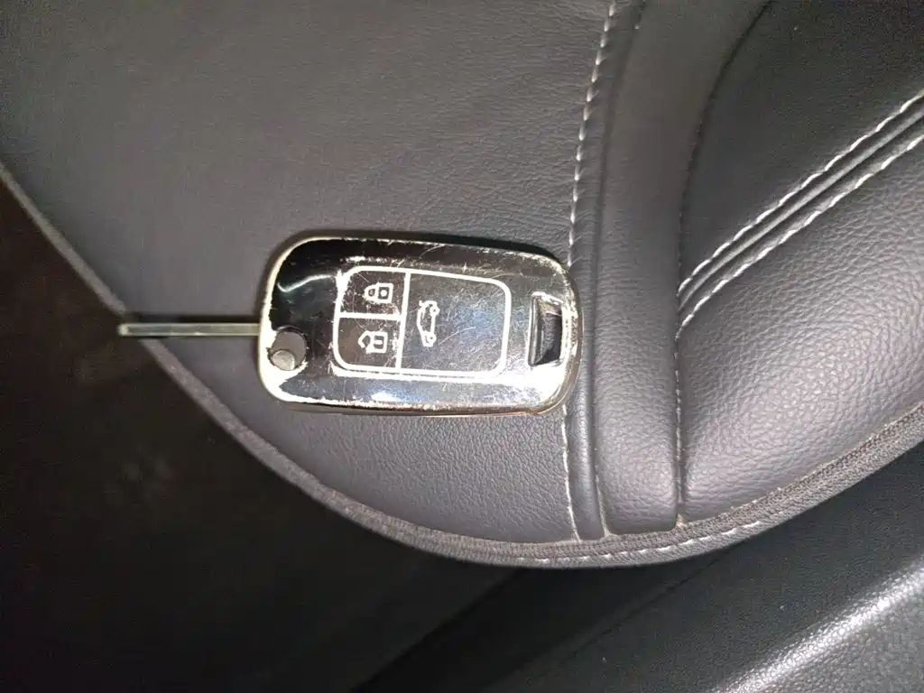 Buick Excelle — миниатюра 9
