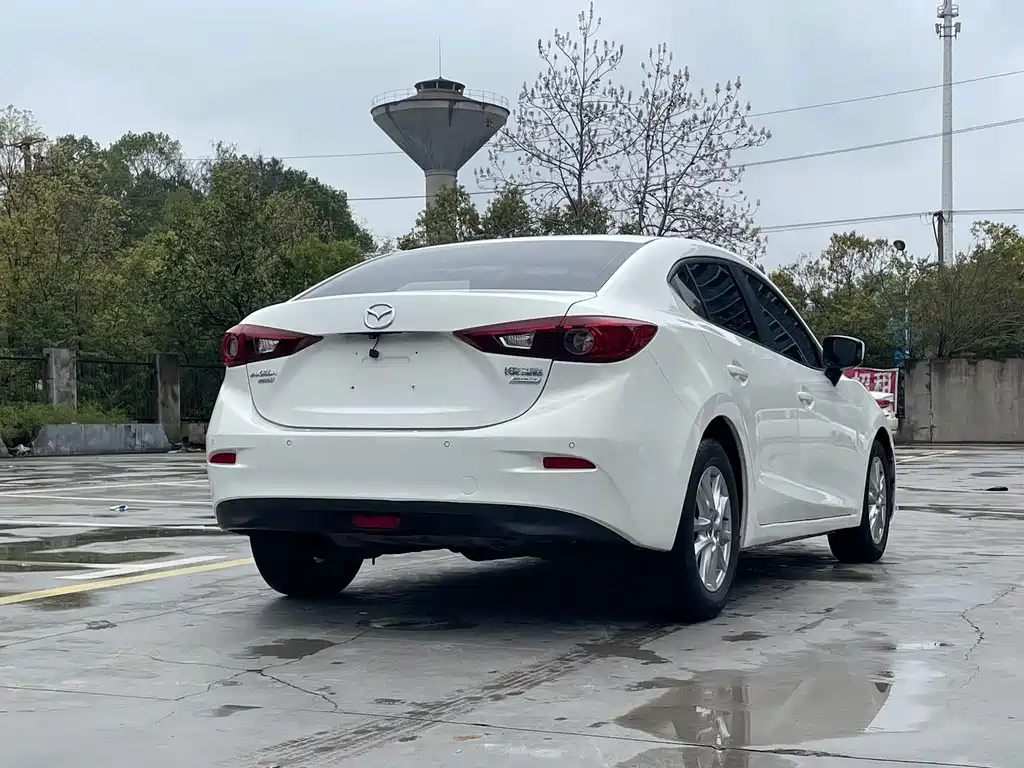 Mazda 3 Axela — миниатюра 8