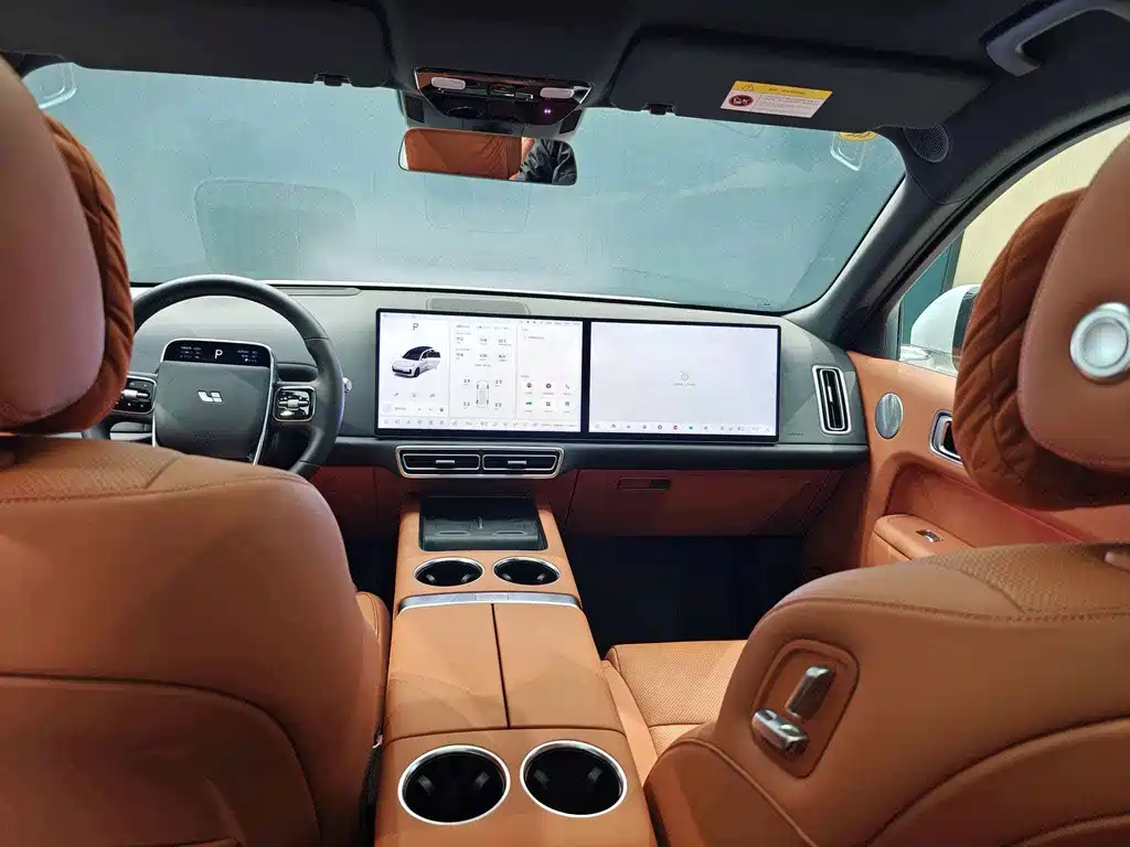 Li Auto Li L8 — миниатюра 10
