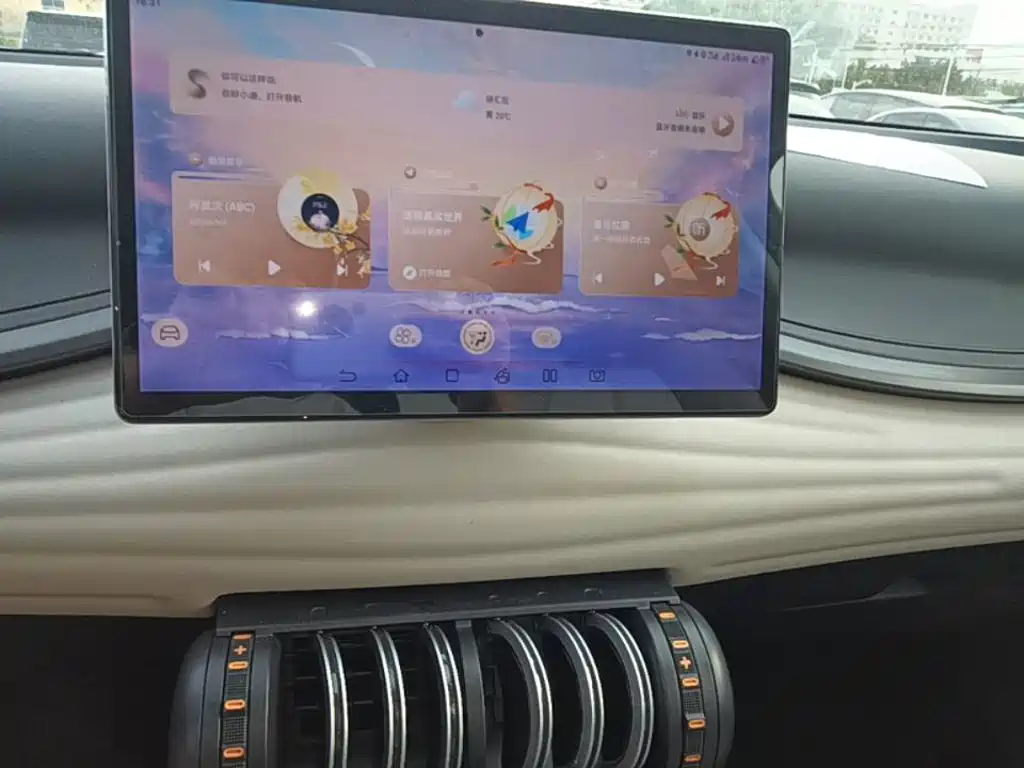 BYD Yuan Plus — миниатюра 13