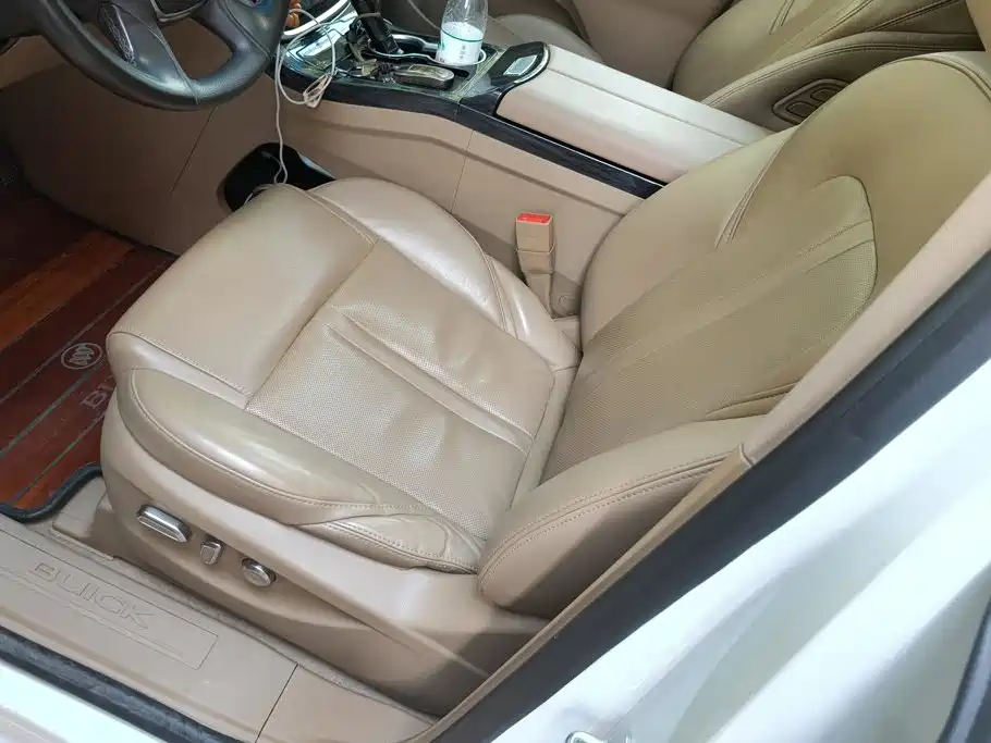 Buick GL8 — миниатюра 9