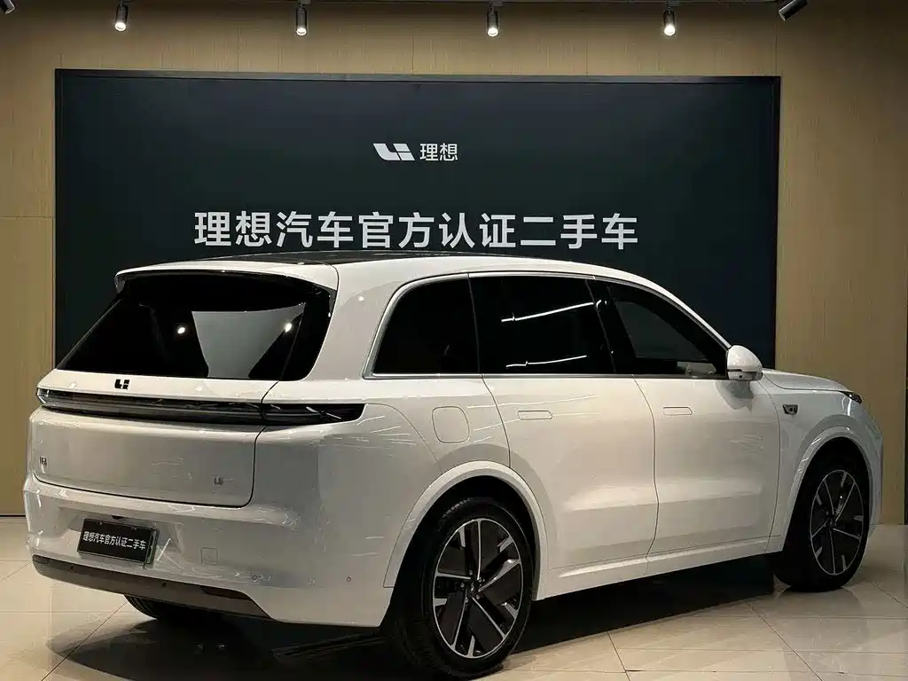 Li Auto Li L8 — миниатюра 3