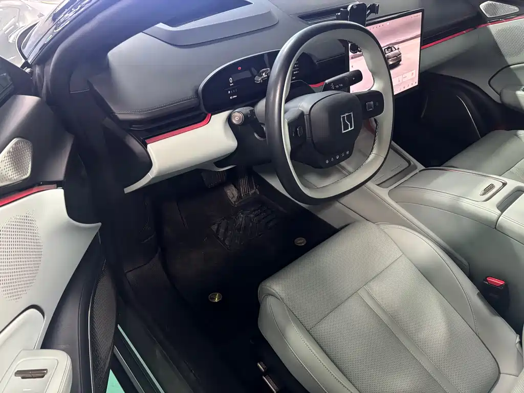 ZEEKR EXTREME KRYPTON 007