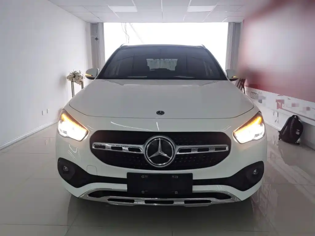 Mercedes-Benz GLA — миниатюра 3