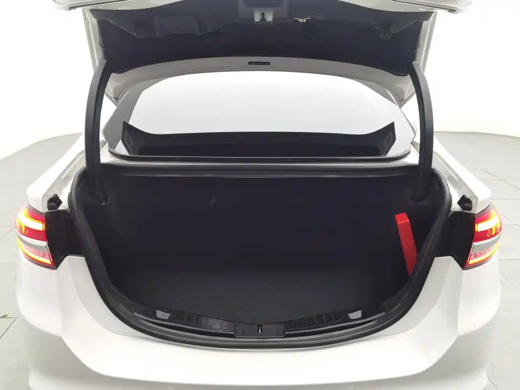 Ford Mondeo — миниатюра 16